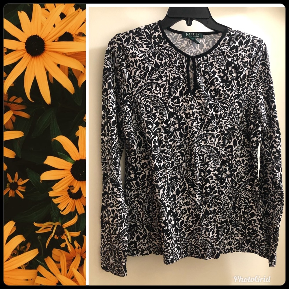 🦉Ralph Lauren Black & White Paisley Top